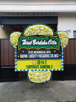 Papan Bunga Duka di Yapsi